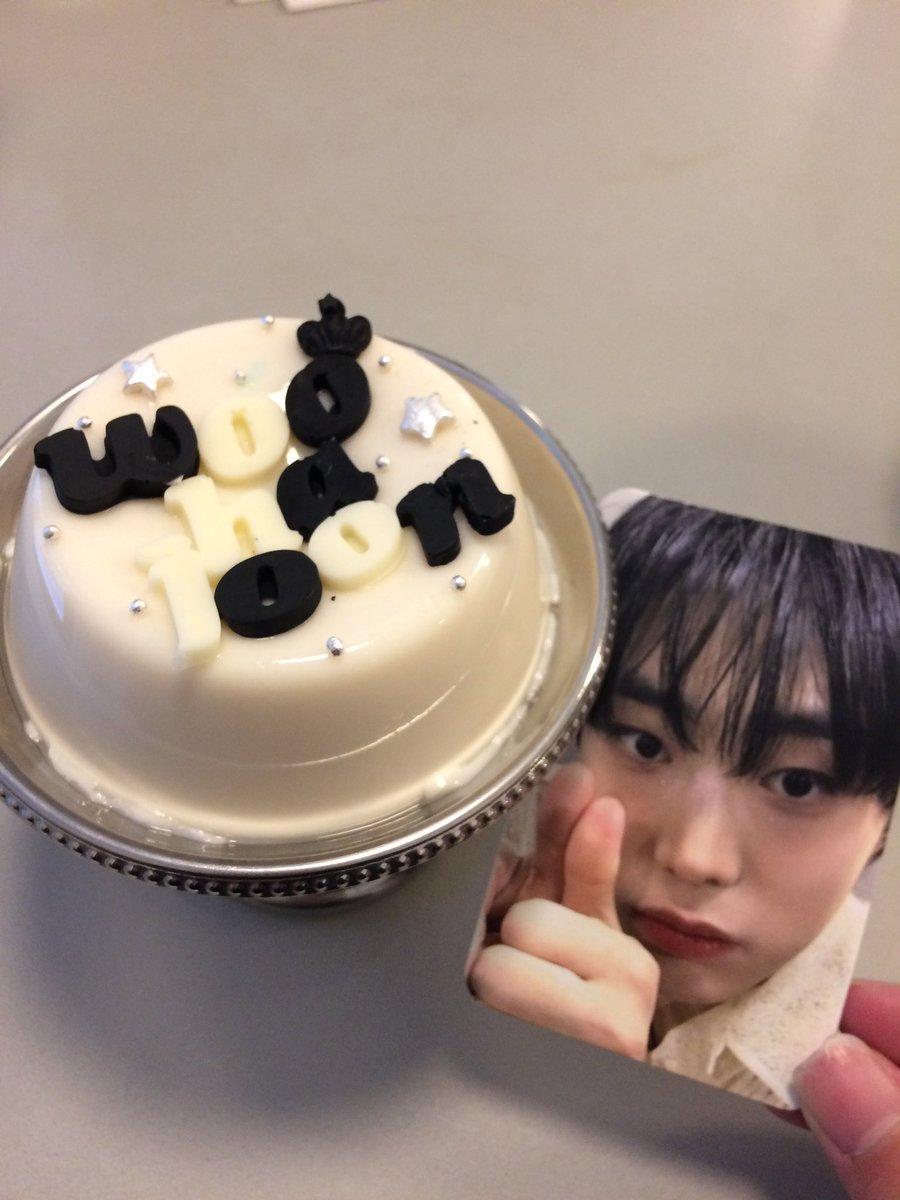 iiizzkrgg's tweet photo. #LINOcafe&amp;bar 

可愛くて最高だった〜🖤

#うはじゅん #Project7 #우하준 https://t.co/FpICf6JTiQ