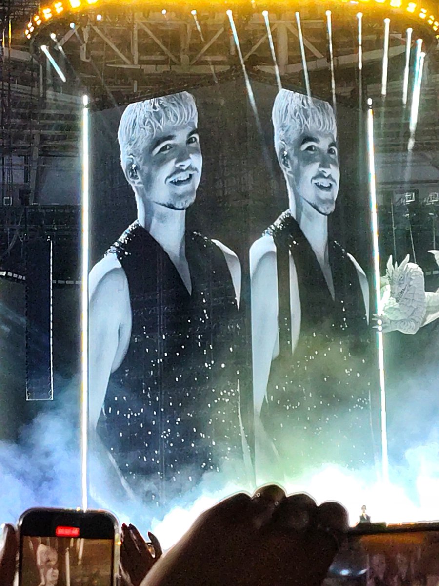 the life of a politécnico ❤️🔥✨ tweet media