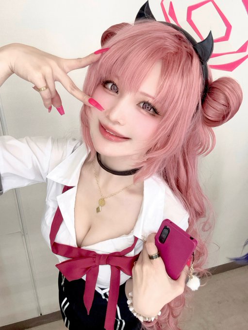 Twitterのコスプレ画像2