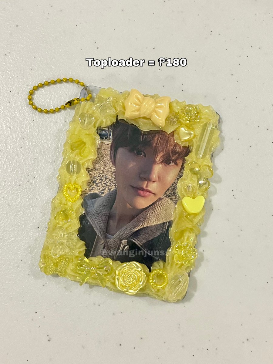 hwanginjunss's tweet photo. wts lfb ph #leycartsells 

pre-loved deco toploader = ₱180 (pc not included) 

• used for display only 
• good condi
• payo or 3 days
• gcash || jnt
• reply/dm to claim 

🏷️ wts lfb ph kpop ppop thai nct wayv 127 dream wish smtown gmmtv cute yellow decoden resin desk https://t.co/suyxCIsBFe