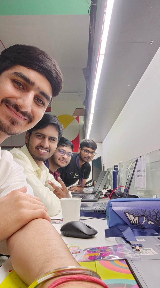 The team - TechThugs 📈
#Mumbai #hackathon