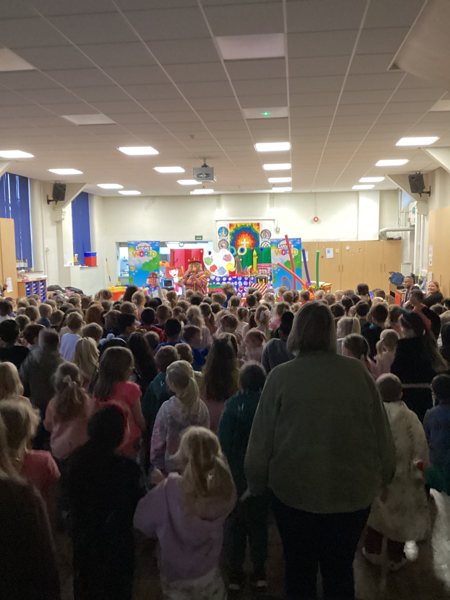 Thank you <a href="/Lucias_world/">Lucia Davies</a> for brightening up our morning on Blue Monday! Thank you to our PTA for funding our day!