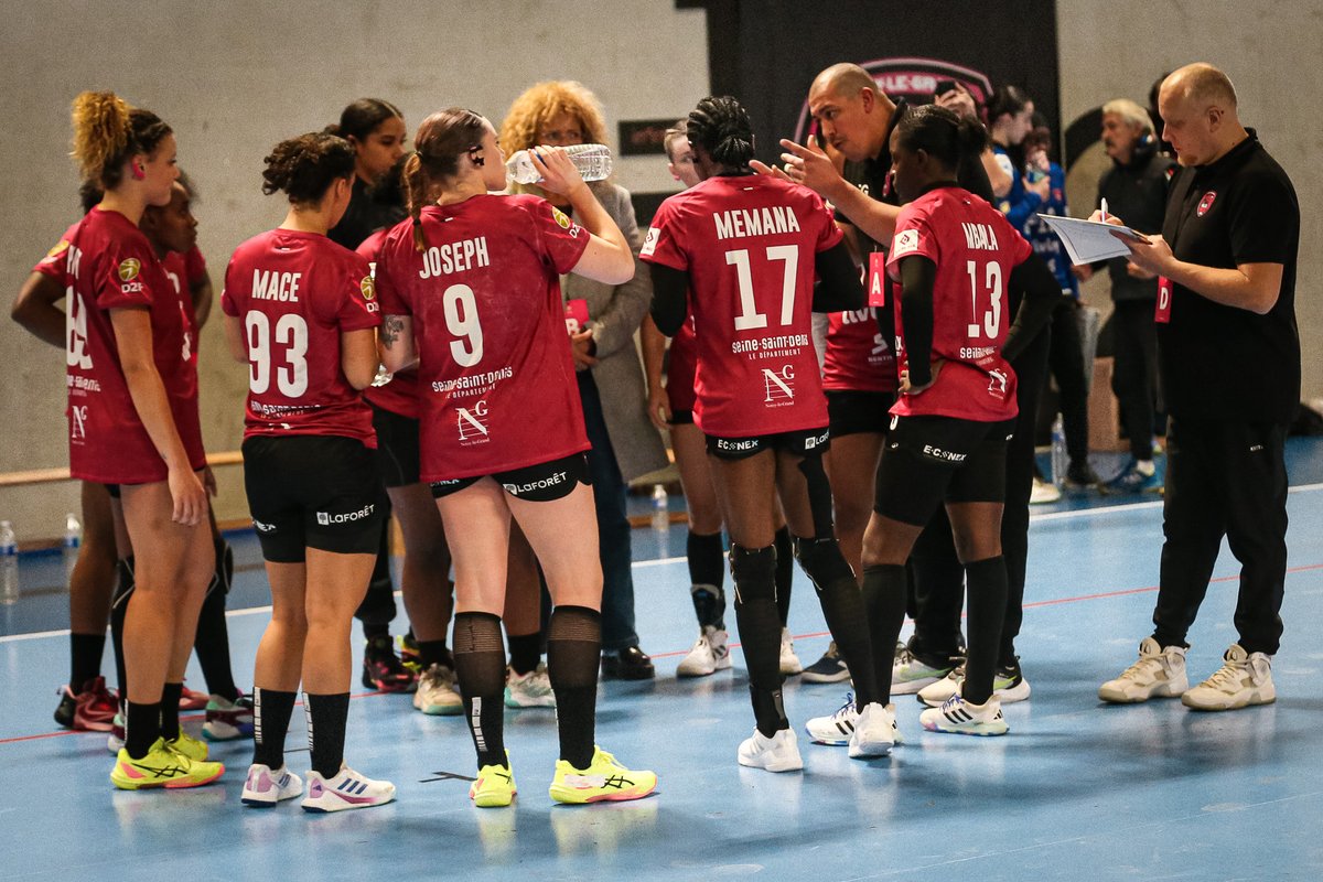 𝗣𝗿𝗼𝗴𝗿𝗮𝗺𝗺𝗲 𝗱𝗲 𝗹𝗮 𝘀𝗲𝗺𝗮𝗶𝗻𝗲 📅

Lundi : 💤
Mardi : 🤾‍+🤾‍
Mercredi : 🏋️‍♀️
Jeudi : 🏋️‍♀️+🤾‍
Vendredi : 🤾‍
Samedi : 💤
Dimanche : championnat 🆚 𝗦𝗮𝗶𝗻𝘁𝗲-𝗠𝗮𝘂𝗿𝗲 𝗧𝗿𝗼𝘆𝗲𝘀 à 15h30 à Troyes.

💜🖤