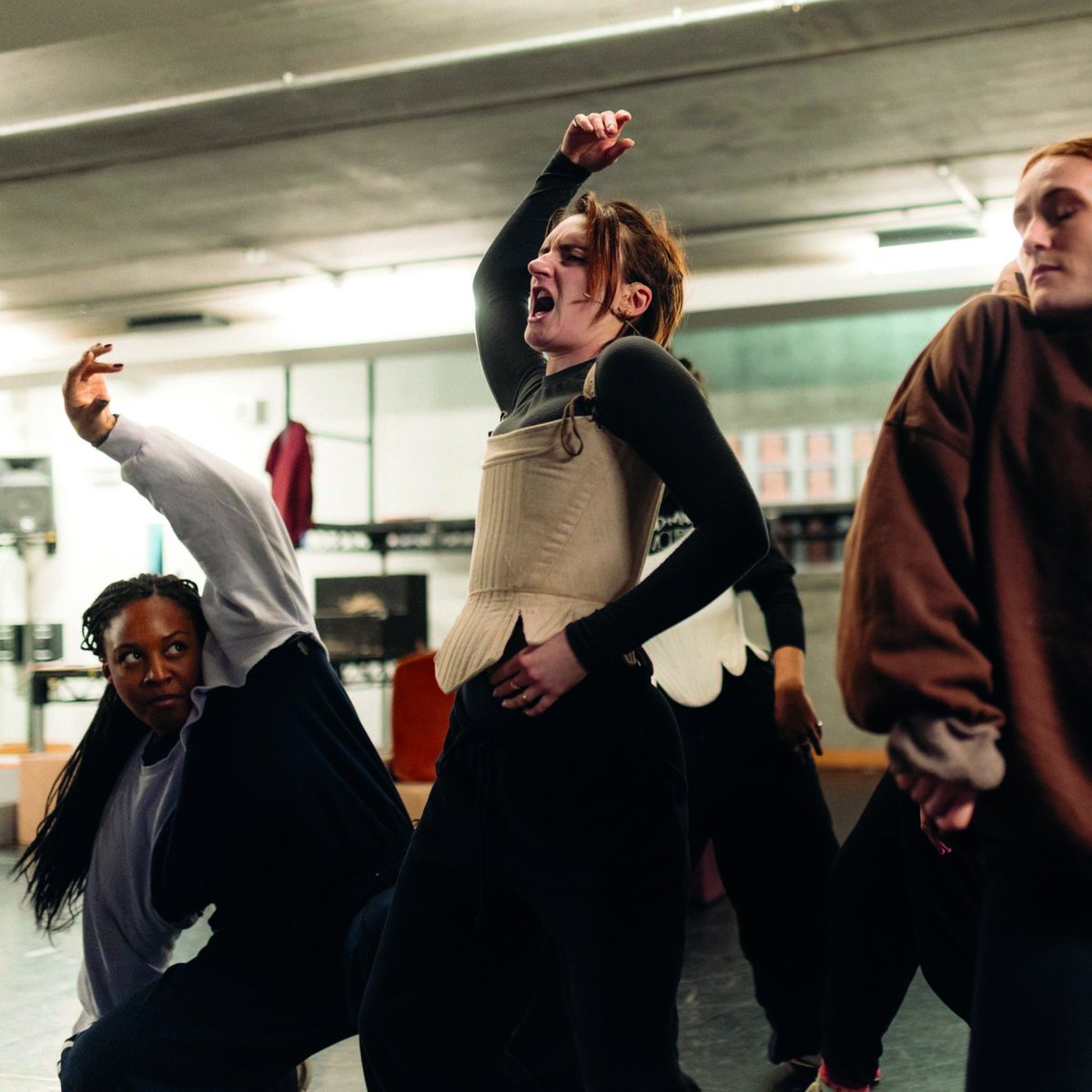 pilot_theatre's tweet photo. A first look into the #MaryAndTheHyenas rehearsal room! 📷
In just a few weeks this incredible cast will be taking to the stage, singing you the inspiring story of Mary Wollstonecraft. 
@HullTruck 
Fri 07 Feb–Sat 01 Mar
@WiltonMusicHall 
Tue 18–Sat 29 Mar
https://t.co/lowKssa1WB https://t.co/M2zdmLpXZw