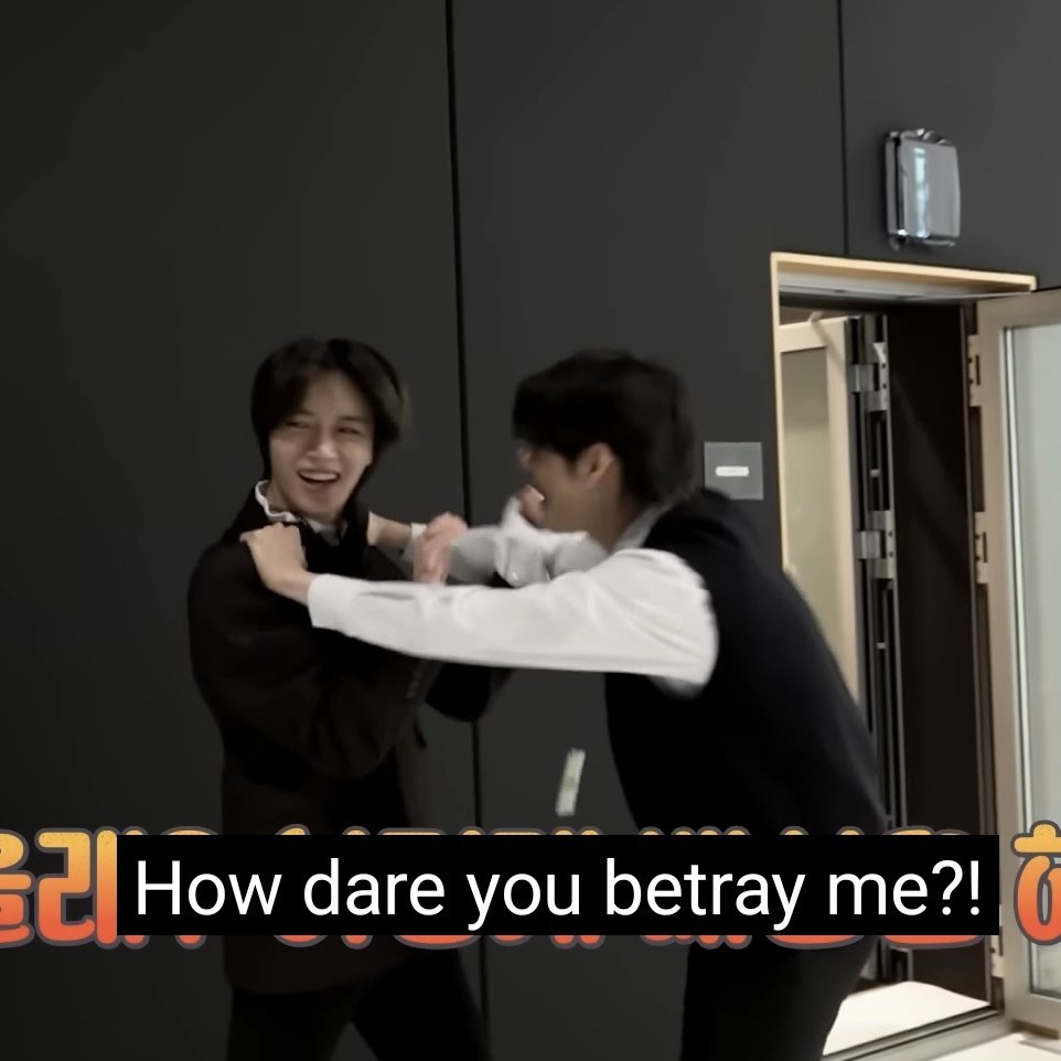 7th year: wire위레 tweet media