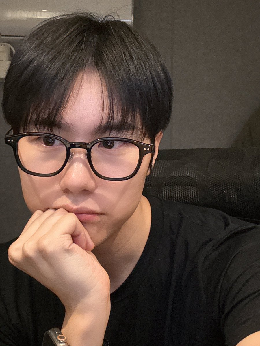 나는 승식 tweet media
