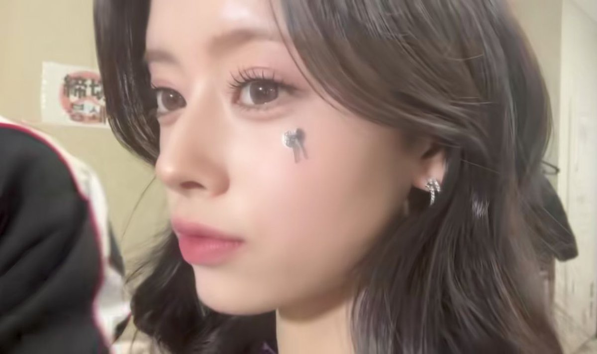 リマちゃんはストレートでしょと思ってたけど、kcon以降巻き髪リマ