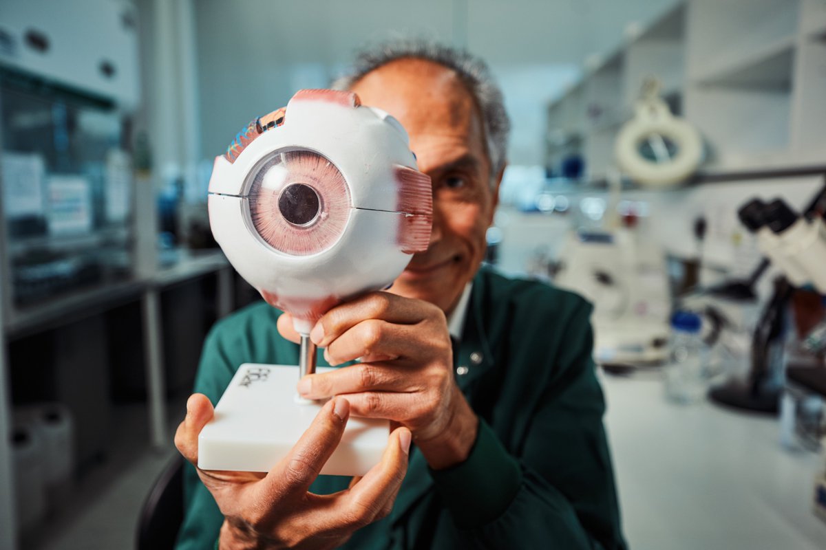 LifeArc (@lifearc1) on Twitter photo The NeurEYE research team has collected almost a million eye scans from high-street opticians to develop a digital tool that utilises AI to predict an individual's risk of dementia.
Find out more: t.ly/yRvJY
<a href="/EdinburghUni/">The University of Edinburgh</a> <a href="/CaledonianNews/">Glasgow Caledonian University</a>
Photo: <a href="/andrewperrycouk/">Andrew Perry</a> The NeurEYE research team has collected almost a million eye scans from high-street opticians to develop a digital tool that utilises AI to predict an individual's risk of dementia.
Find out more: t.ly/yRvJY
<a href="/EdinburghUni/">The University of Edinburgh</a> <a href="/CaledonianNews/">Glasgow Caledonian University</a>
Photo: <a href="/andrewperrycouk/">Andrew Perry</a>