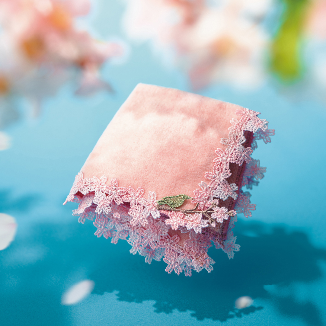 近沢レースハンカチ婦人画報別注桜 、春うらら2枚セット 近沢レースハンカチ婦人画報別注桜 、春うらら2枚セット 春