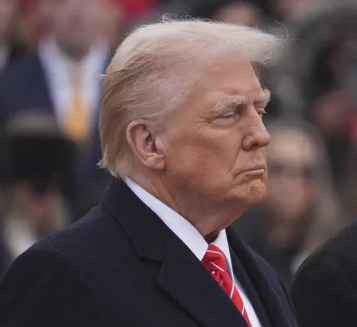 The once and future President: Trump ready to reclaim White House with executive action blitz

trib.al/4d8g9IB