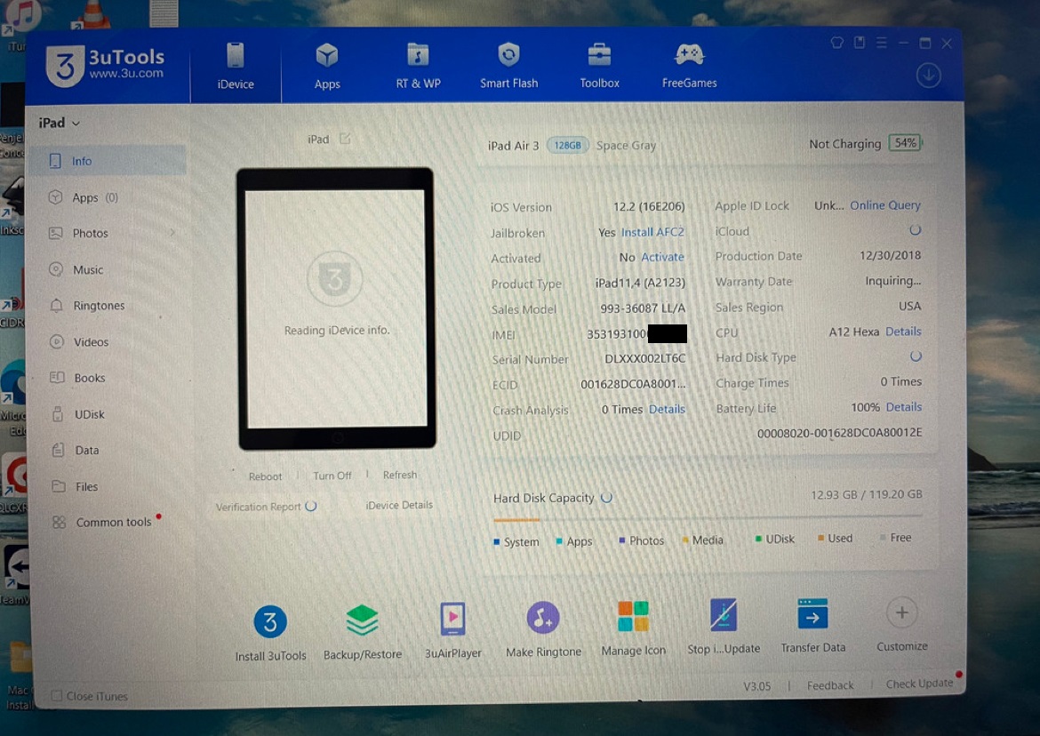 FOR SALE: Apple iPad Air 3 is a PRE-PRODUCTION (Prototype). it operates on Switchboard OS. Comes with a 128 GB storage capacity, a size never released. The iPad features several holes on the back, likely for testing purposes. DM me for offer! #AppleInternal #ApplePrototype