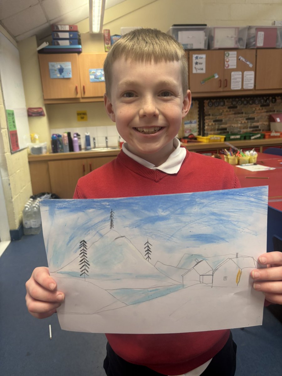 Mrs Clark HPS & P5/4 tweet media