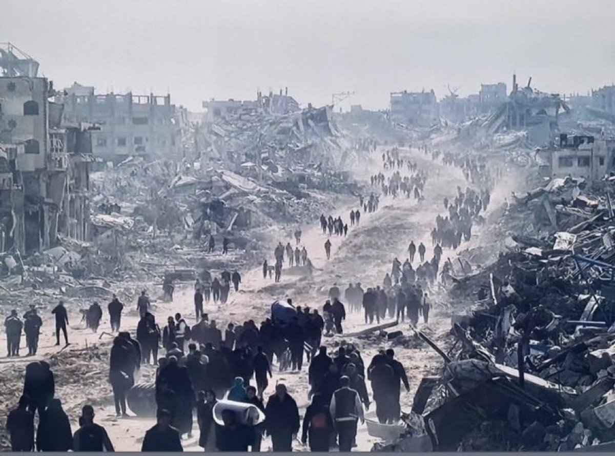 a #Gaza i palestinesi tornano a “casa”,ma l’85% delle case è stato distrutto. Voi come immaginate l’Apocalisse?