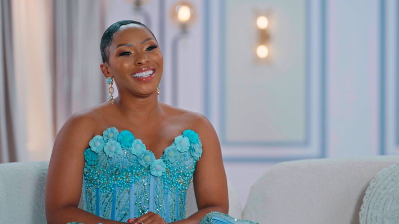 Jabu_Macdonald's tweet photo. Here are the four new main cast members of The Mommy Club Season 3: 

Nkosis Khumalo : 

Noksie, a 35-year-old from KZN, is a wife, new mom, and successful realtor. She co-runs a thriving property business with her Scottish husband. 

Pheladi :

Pheladi, 31, is a divorced mother of two who married at 23. Now a determined farming entrepreneur, she’s starting over and rediscovering her dreams.

Mrs J : 

Mrs. J, 37, is a charismatic wife, mother of three, sangoma, and church owner.

Vuyi : 

Vuyi, 40, is a mother of four and hair entrepreneur who has overcome immense loss after losing her children’s father. Now focused on healing, she shares her journey to support other women.