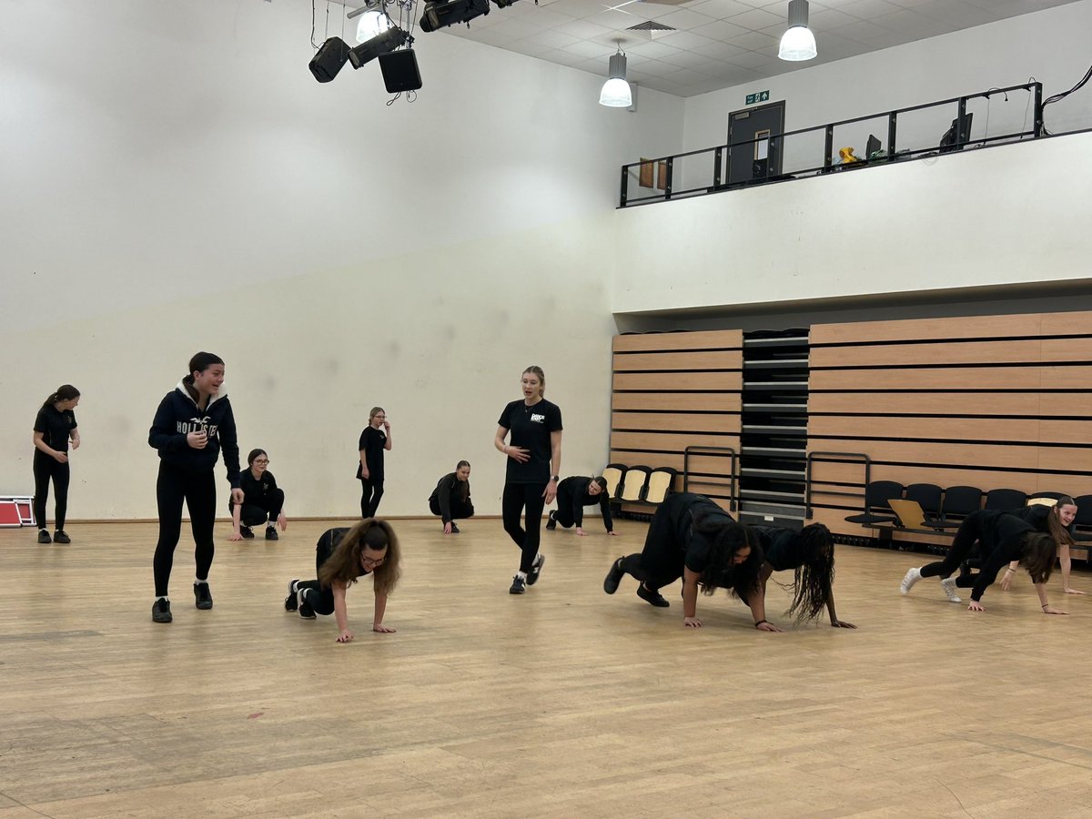 <a href="/VictoryAcad/">Victory Academy</a> Lovely to have Meredith from <a href="/dance_east/">DanceEast</a> with us today.
Lots of fun and new skills being learnt. Thank you for being with us.