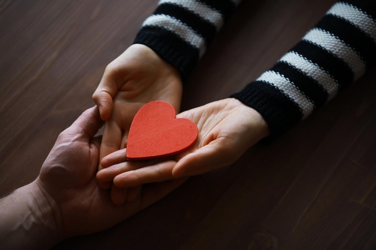 FinTechZoom's tweet image. How to Support a Loved One Without Breaking the Bank
#supportlovedone #lovedone #withoutbreakindthebank
fintechzoom.com/entertainment/…
