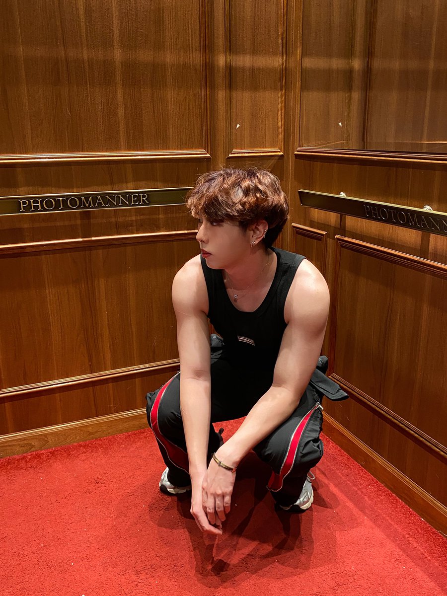 aejongin1's tweet photo. 🤎 https://t.co/zWfyt0JfOv