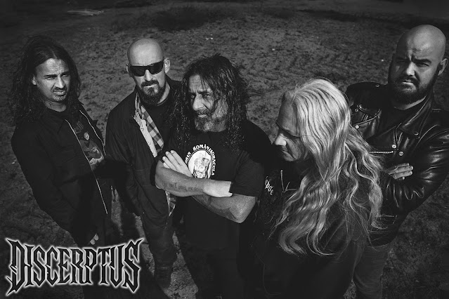 Arrancamos la semana con otra ronda de novedades, aunque estas me estaban quedando casi antiguas. Ahí tenemos los nuevos singles de Adrift y Mafia y el debut de la banda formada por los tres ex-Avulsed, Discerptus.

lapozadelmeh.com/2025/01/noveda…