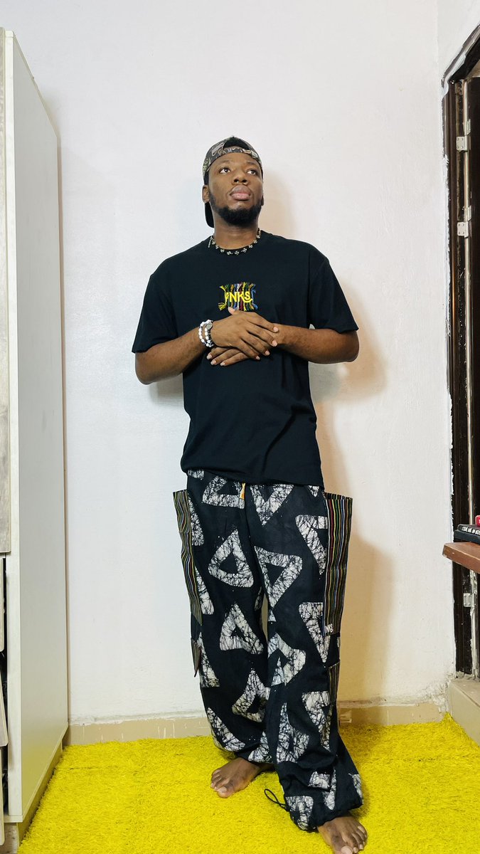 YourAyomipe's tweet photo. You guys will not believe who wore our signature Shokotoe Kembe !!

Mr. Farooq, Mr. steeze himself 🥰😍 https://t.co/JnQ3EcgIPb