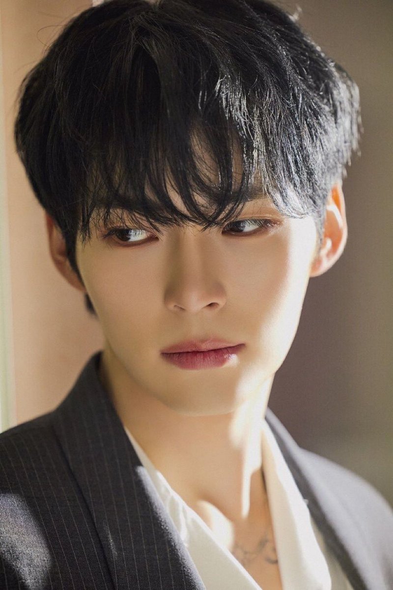 둘 beans (@aboutbinz) / Posts / X