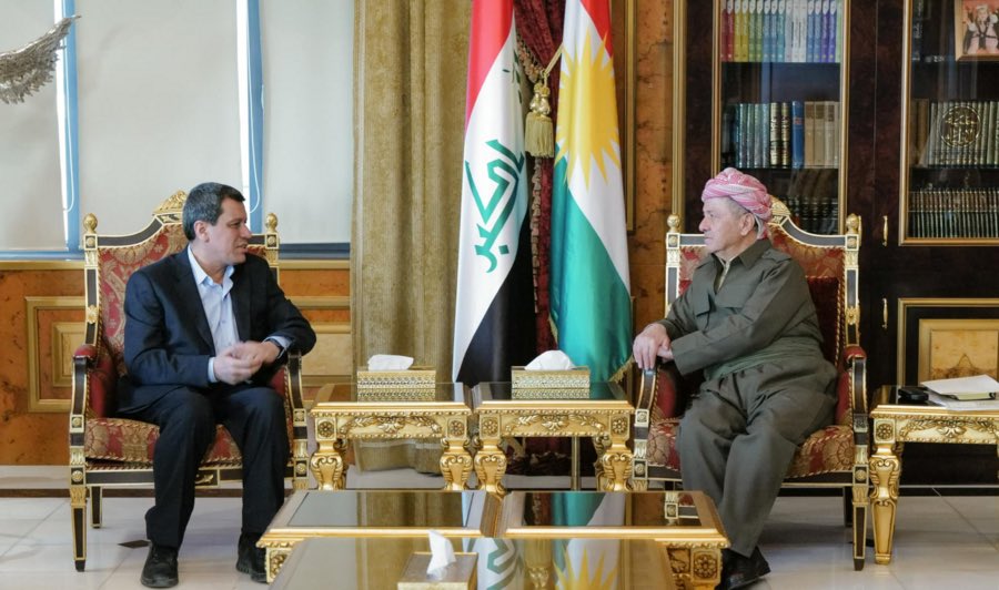 dlshinsofe's tweet photo. واشنطن ترحب بالاجتماع الذي عُقد بين الرئيس بارزاني وقائد قوات قسد مظلوم عبدي عبر مكتب شؤون الشرق الادنى التابع لوزارة الخارجية الامريكية،وشدد المكتب على أنه "يمكن للحوار بين الكورد أن يلعب دوراً حاسماً في تعزيز الانتقال السياسي الشامل في سوريا. 
@kdpfro 
@masoud_barzani https://t.co/NWCvq3Z5Zy