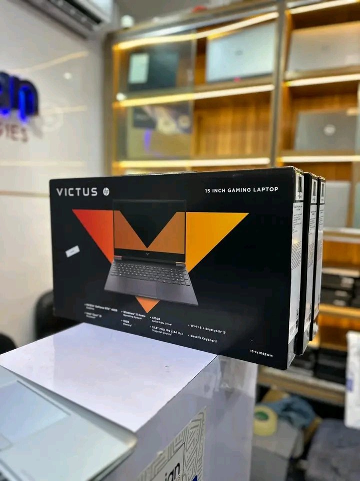 TechWithEkani's tweet image. Victus by HP Gaming laptop 15 fa-1082Wm
Intel Core i5-13420H up to 4.6Ghz
16gb SODIMM DDR4 SDRAM
512GB Solid state Drive
*6GB Nvidia RTX 4050 Dedicated Graphics*
13th generation
15.6 1920x1080 FHD IPS LED Display @ 144Hz refresh rate 
Backlit Keyboard
B and O
N1,700,000