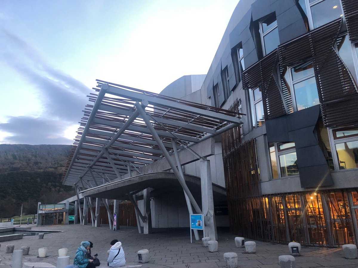 HelenApsey's tweet photo. Brilliant to share our policy solution suggestions with such an engaged group of cross-sector participants at our @ahrcpress #CreativeCommunities Policy Sprint on Health and Wellbeing @ScotParl. 

Huge thanks to @FoysolChoudhury for sponsoring the event. https://t.co/Vv2GhU6tDJ