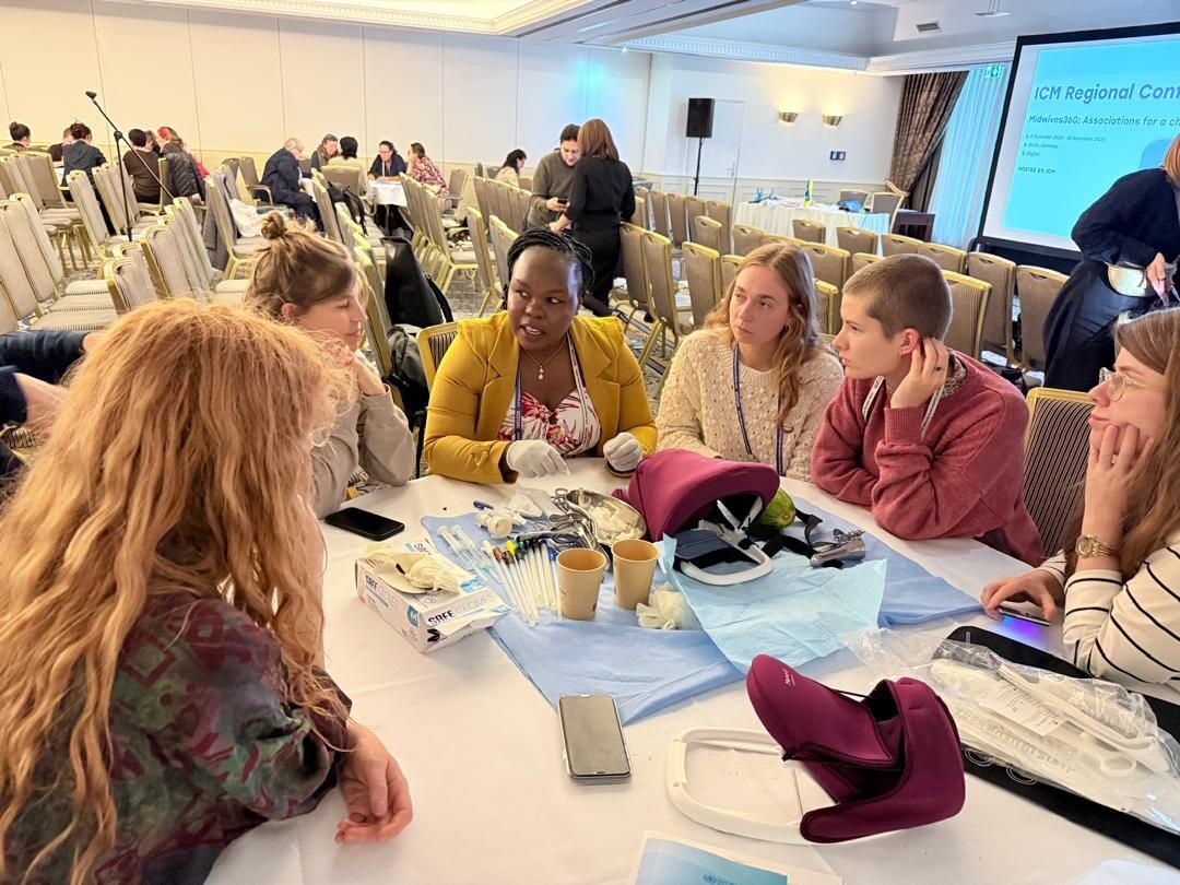 🌟South-to-north learning benefits all:

Rwandan midwives shared abortion care expertise w/ peers in Berlin, bridging gaps &amp; showcasing global partnership power &amp; transforming the way midwives learn, train and share expertise.

📖 bit.ly/40kGSkj 

#SRHR #HealthforAll