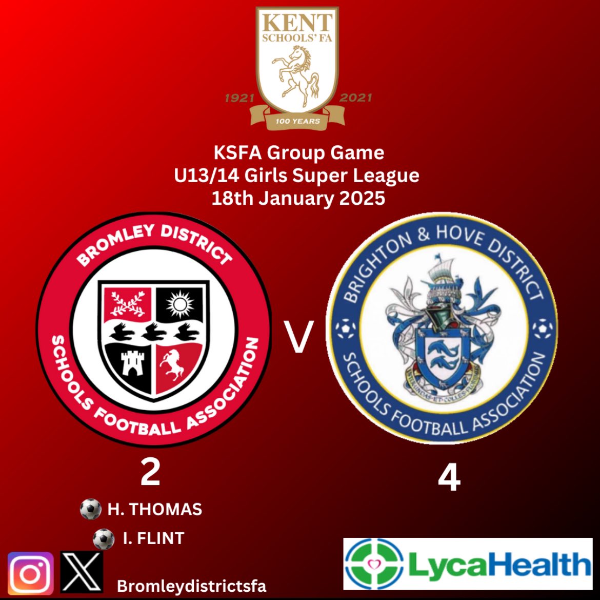 BromleyDistrict's tweet photo. 🔴⚫️ First game back for our u13/14 girls since the 🥶❄️🧊 snap. A very strong performance by the girls against a very strong and capable @bhdsfa. Well done to all involved from both sides, a great advert for district football ⚫️🔴

@lycahealth https://t.co/ilASjU6czx