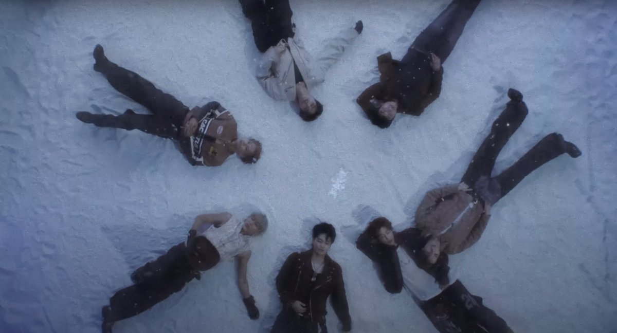 inquirerdotnet's tweet photo. WELCOME BACK, BOYS! ❄

LOOK: Internationally acclaimed South Korean supergroup GOT7 (@GOT7Official) drops the music video to "Python," the lead track of its newest mini-album, "Winter Heptagon." | @dnvrdelrosario 

• Watch the MV here: https://t.co/tjr0wIaN9l   

Stay updated on #GOT7 and more at https://t.co/ekqey0CkGU.

#WINTER_HEPTAGON #GOT7_WINTER_HEPTAGON