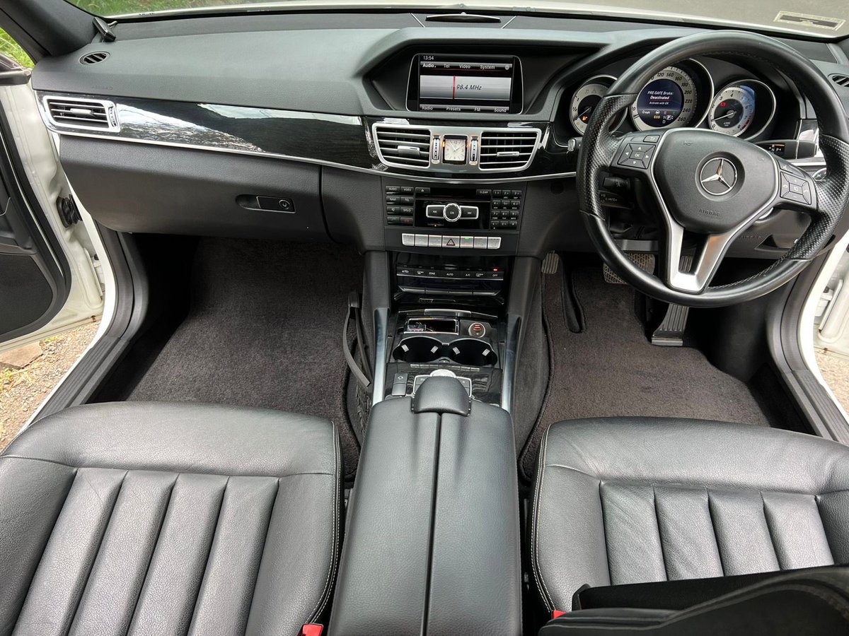 Autopedia_Inc's tweet photo. Mercedes Benz E350
White
Year 2013

▪ 3500cc Petrol V6 Engine
▪ Automatic transmission 
▪ Black Leather Seats
▪️ Back Camera
▪️ Premium Sound System 
▪️ Steering wheel control 
▪️ Cruise Controls 
▪️ Parking Sensors 

NOW ONLY KSH 3.2 M

We directly Import

Call 0736355555 https://t.co/Mht4HuYNaW