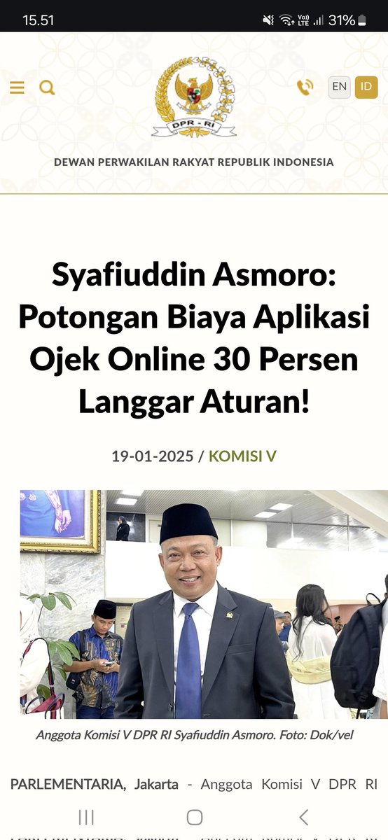 TretanSyafi's tweet photo. Potongan Biaya Aplikasi Ojek Online 30 Persen Langgar Aturan . 
@cakimiNOW @halimiskandarnu @DPP_PKB @F_PKBMPR @FraksiPKB @DPR_RI 

#TretanSyafi
#SongOsongLombhung https://t.co/aoMAhOrAOQ