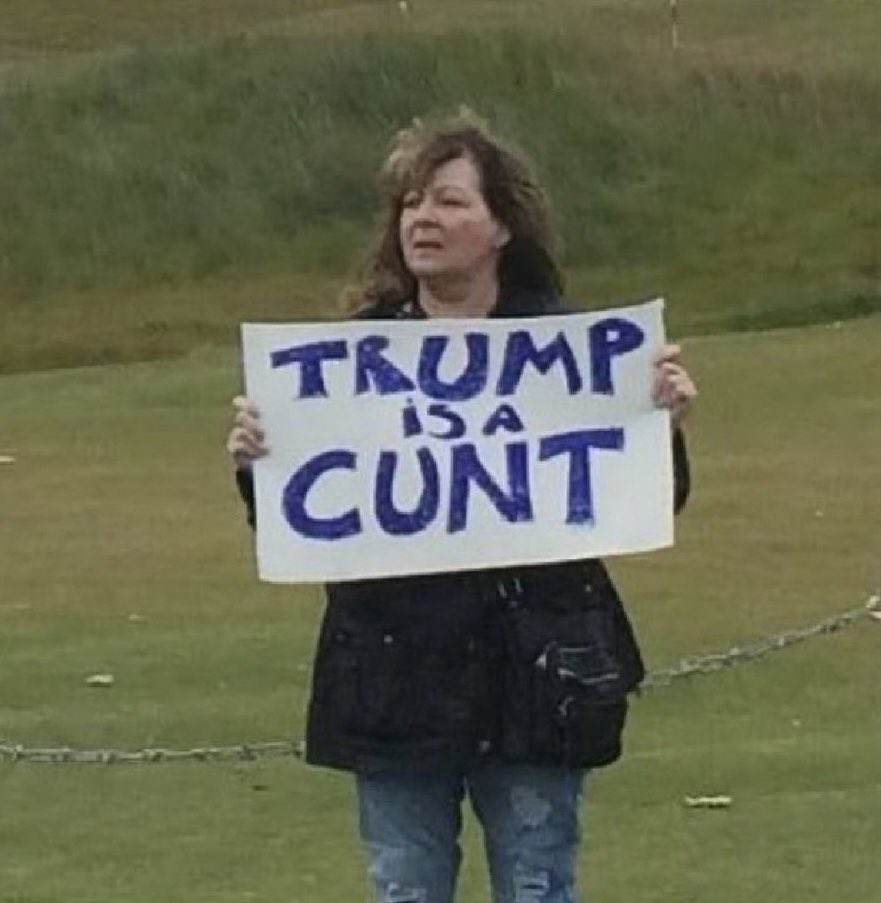 ajsuk0's tweet image. #TrumpIsACunt