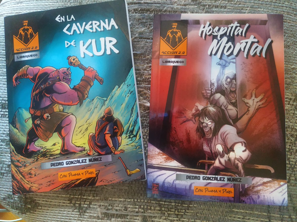 Pues hoy será la idiotez esa del #BlueMonday o el lunes más triste del año, pero yo estoy muy contento. Mis #librojuegos están teniendo una excelente aceptación entre los lectores 😍 Gracias a los compradores, a mi gente que siempre me apoya y, por supuesto, a <a href="/Conplumaypixel/">Con Pluma y Píxel</a> 🥰