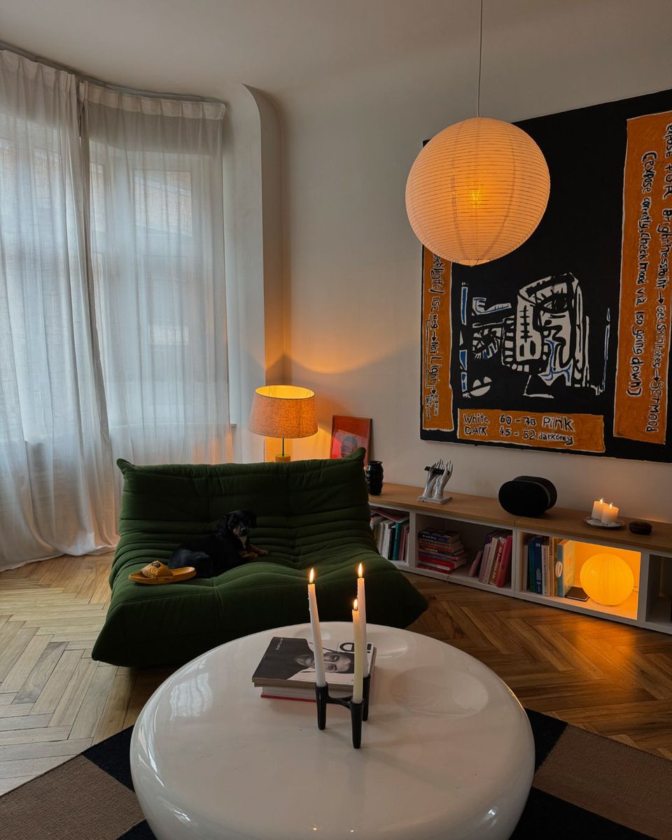 interiorsuckerr's tweet photo. https://t.co/o6WDFFu0OV