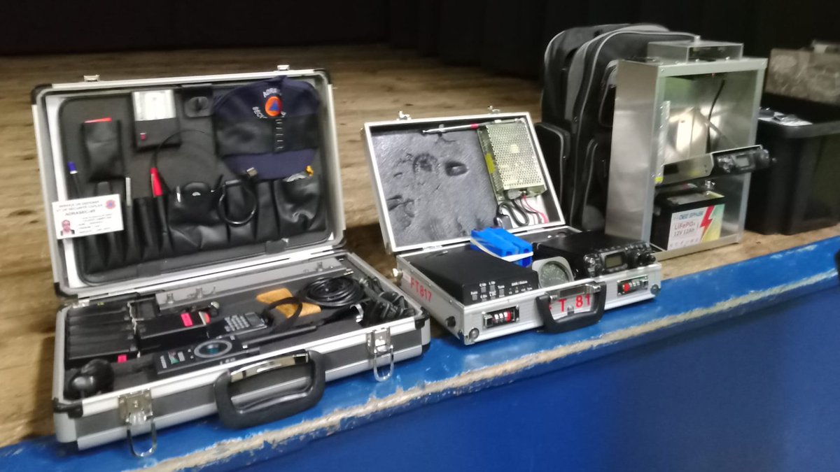 ADRASEC95's tweet image. 📅19/01/25 : se tenait l'Assemblée Générale Ordinaire de l'@ADRASEC95
👥Nouveau membre élu : André F4EOS, bienvenue au bureau
📻L'occasion de partager entre membres ainsi que notre RDZ (Eric F5NDA) et de présenter les valises d'intervention !
@fnrasec #adrasec #radioamateur