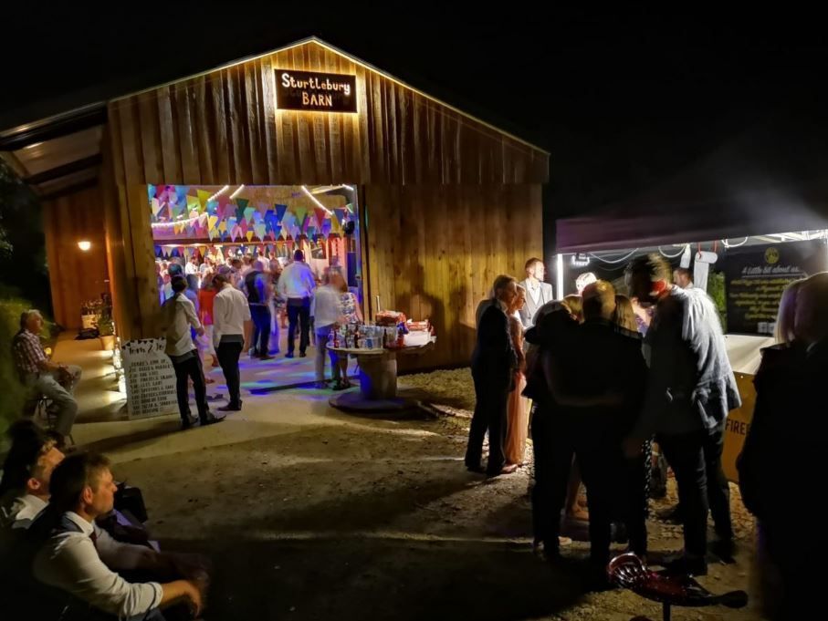 The Complete Wedding Directory tweet media