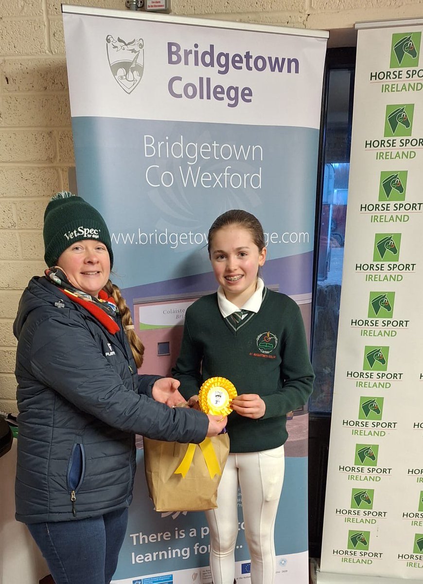 FriarySports's tweet photo. Showjumping - Inter schools competition in Wexford Equestrian Centre.
Well done to Ella Hayes 3rd year and her pony Jasper who came 3rd in the 80cm over the weekend. https://t.co/UQsEAEkmoC