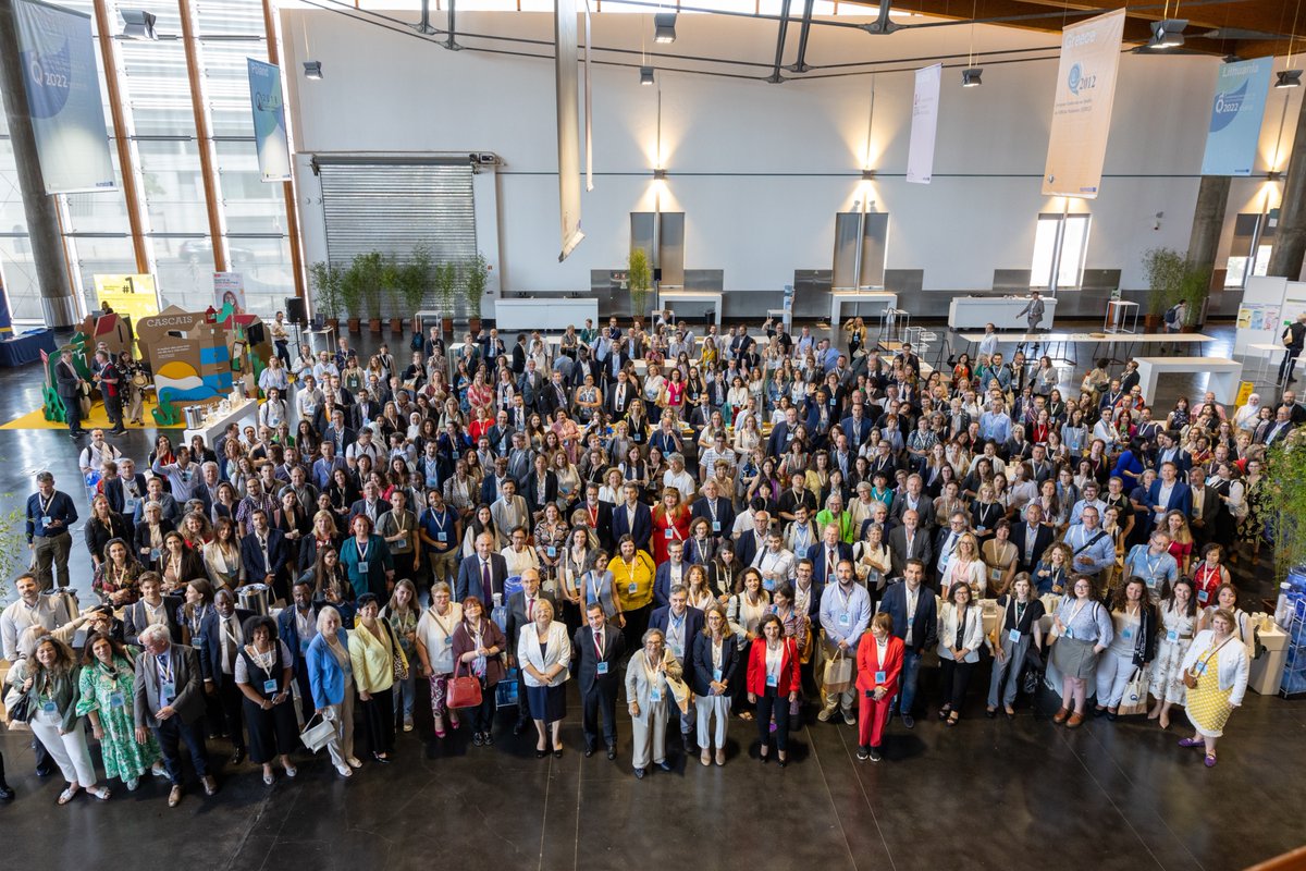 🌍✨ What does a historian see among statisticians? 📊🤔

Daniela Linkevicius de Andrade did just that during her 2024 trip to Portugal 🌸✈️—exploring the people behind the numbers.

Curious? Dive into her reflections: infocitizen.eu/#/data-poetics…