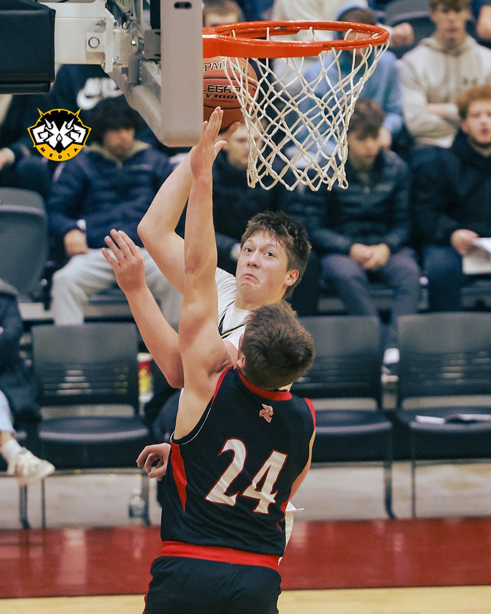 NBGX3Media's tweet photo. 1-18-25 The Caledonia boys basketball team handed Mt. Horeb its first loss of the season following a 70-59 decision at the Midwest Players Classic in La Crosse.
#caledoniawarriors #mhvikings #mnbb #wisbb
Nate Beier/ https://t.co/r4EpRlyaCJ 2025 https://t.co/Yov2fOlMVM