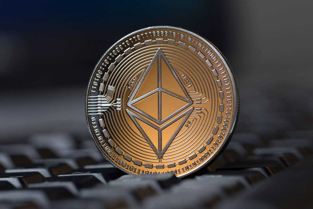 OLACAKLARI SÖYLÜYORUM; 
🔝#Bitcoin BİRAZ DAHA ŞİŞECEK
🔝#Trump SAYESINDE TÜM ABD İÇERİ GİRDİ
🔝ELON MUSK #DOGE TARAFINDAN MİLLETİ İÇERİ ALDI 

#Ethereum HAREKETE BAŞLADIĞI AN,BU YUKARDA BAHSETTİĞİM TÜM PARA ALTLARA AKACAK.ŞARIL ŞARIL ŞELALE 🚀🚀🚀

BOĞA A.Ş
