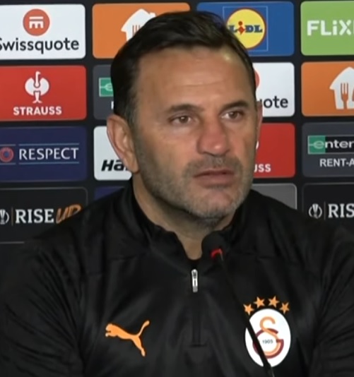 futbolarena's tweet photo. Okan Buruk: "Önde olan biziz. Arkaya bakmaya gerek yok." https://t.co/xIpVI151PU