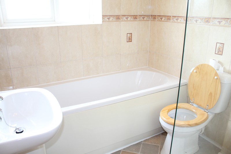 Green & May Alfreton tweet media