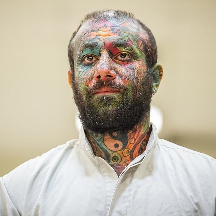 Globe Eye News tweet media