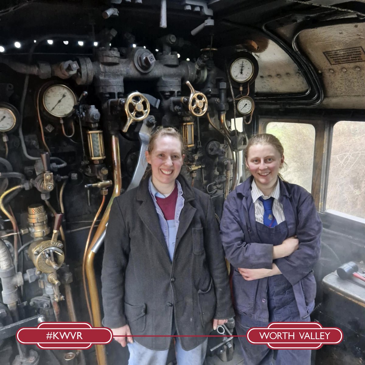 🚂 Monday Motivation 🚂

From the footplate over the weekend, the ladies took control of the train in a first for KWVR and 45212, with Fran Hartley in the driving seat and Faye Moore firing for the Saturday steam service.

kwvr.co.uk/volunteering/

#kwvr // kwvr.co.uk
