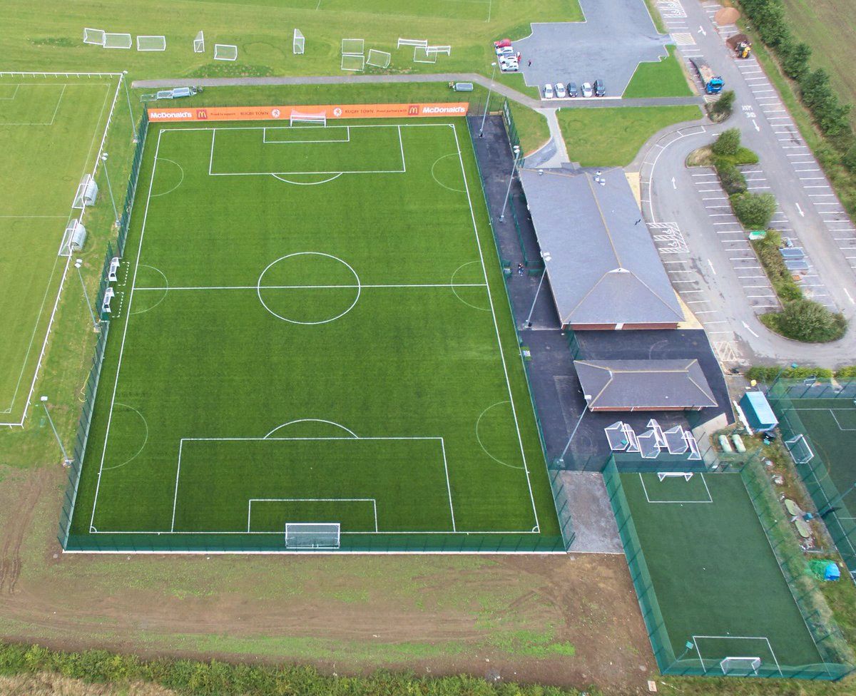 FLOODLIT | <a href="/TheBish42/">Mike Bishop</a>'s Under 18's are back in action in the Midland Floodlit Youth League! The Plums travel to Kilsby Lane (CV21 4PN), the home of <a href="/RugbyBoroughFC/">Rugby Borough FC</a>, to take on their Under 18's in a Southern Premier Division fixture - 7:45PM kick off this evening.