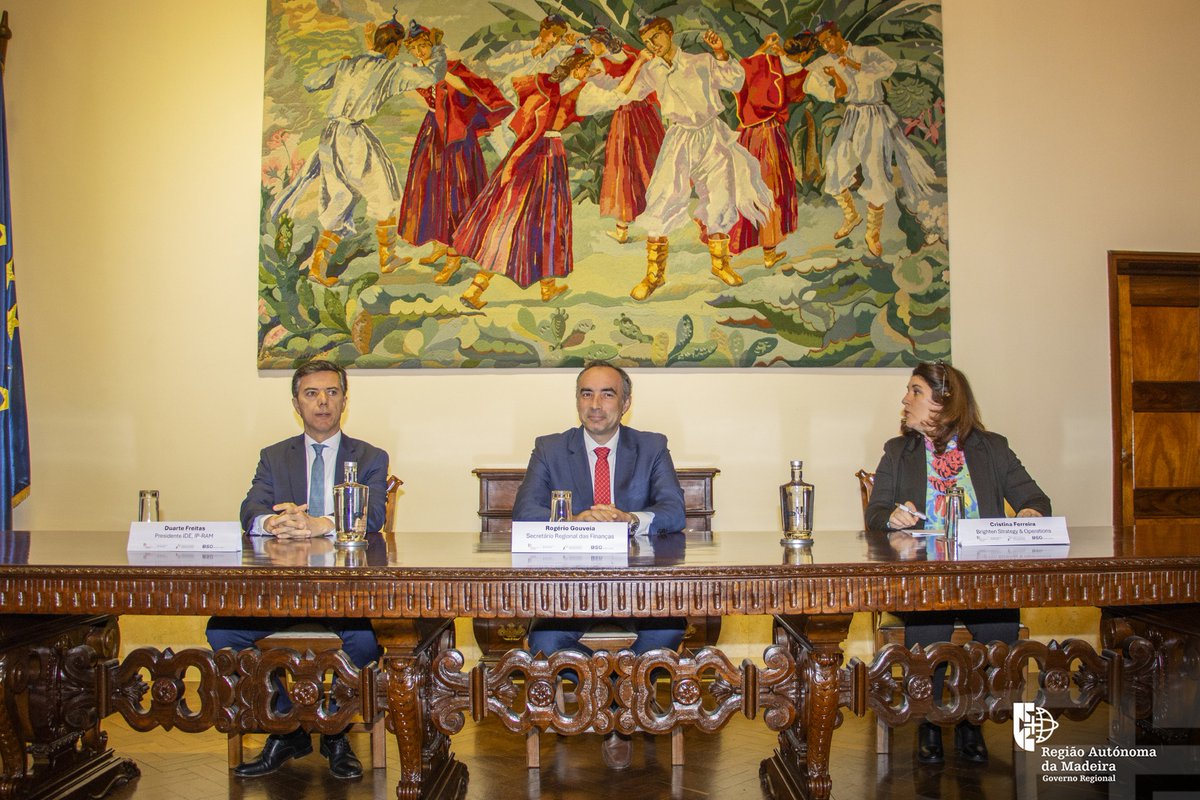 📅 O IDE, IP-RAM, em colaboração com a Brighten Consulting, promoveu no dia 17 de janeiro a conferência “🌱 Transformação Empresarial Sustentável: O Impacto do ESG na Estratégia Empresarial na Região Autónoma da Madeira”.