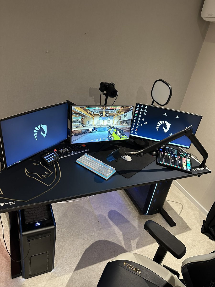 Liquid Harmii tweet media