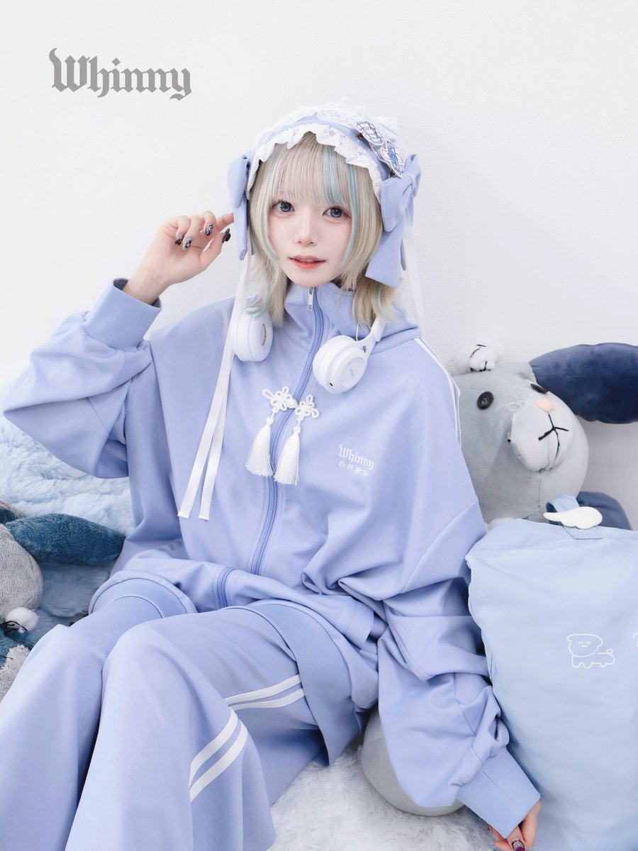 新作のヘッドドレスは サブカル系もガーリー系も いけちゃうよ(๑•̀ㅂ•́