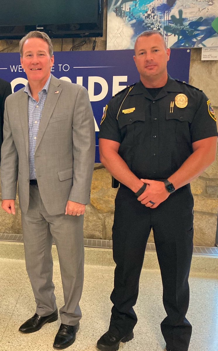 mconkle84's tweet photo. Congratulations to Ohio Lieutenant Governor @JonHusted on his appointment to the U.S. Senate. His longstanding support for law enforcement has been greatly appreciated. I wish him all the best in his new role as a U.S. Senator and am confident he will continue to serve with dedication and integrity. #USA #government #ohio
